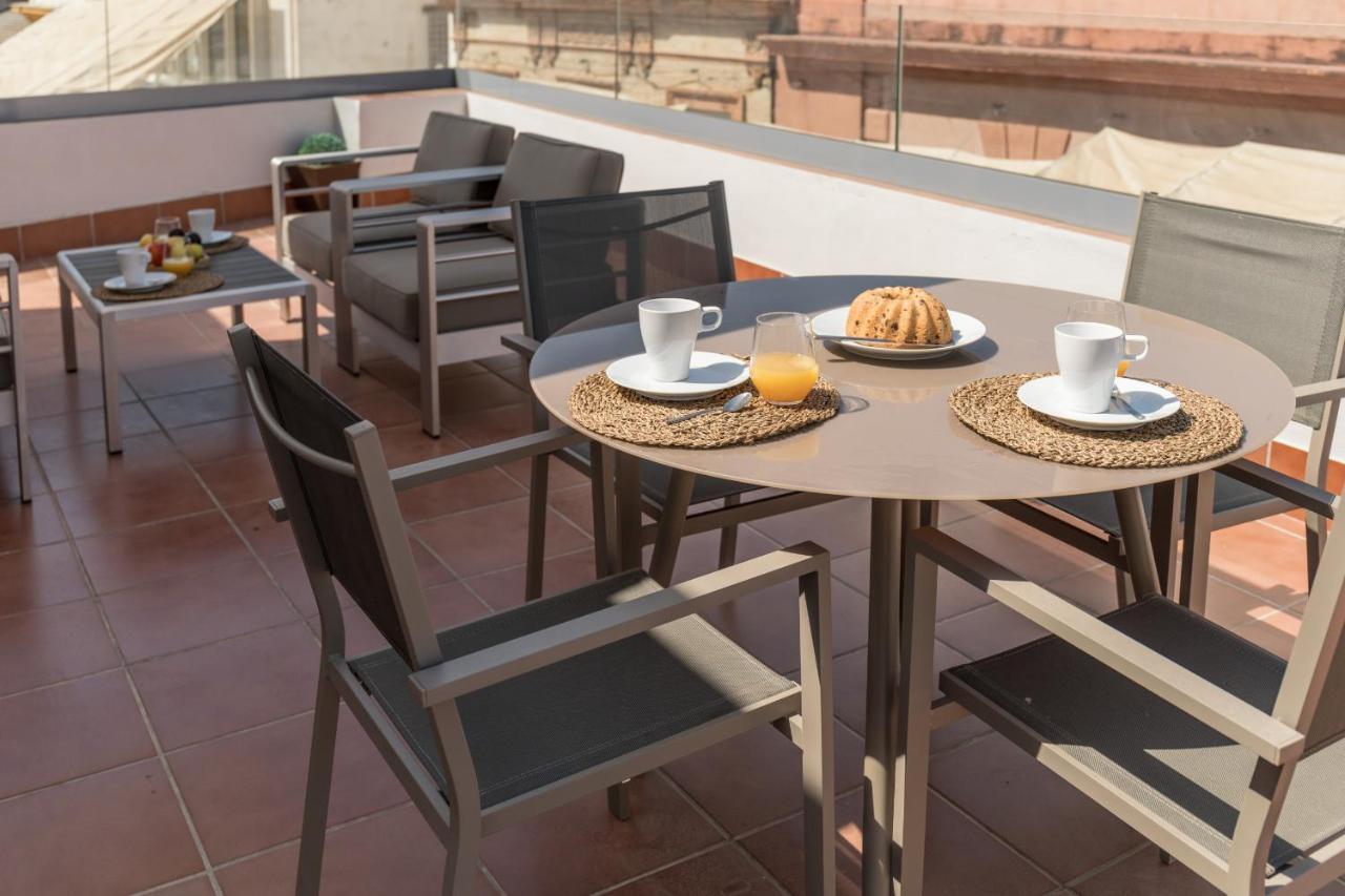 Green-Apartments Sierpes Luxury Suites Sewilla Zewnętrze zdjęcie